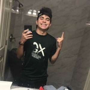 Meet your Posher, Joshua